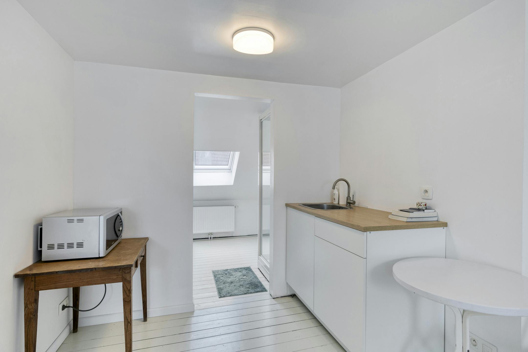 Instapklare woning te koop in Molenbeek! foto 15