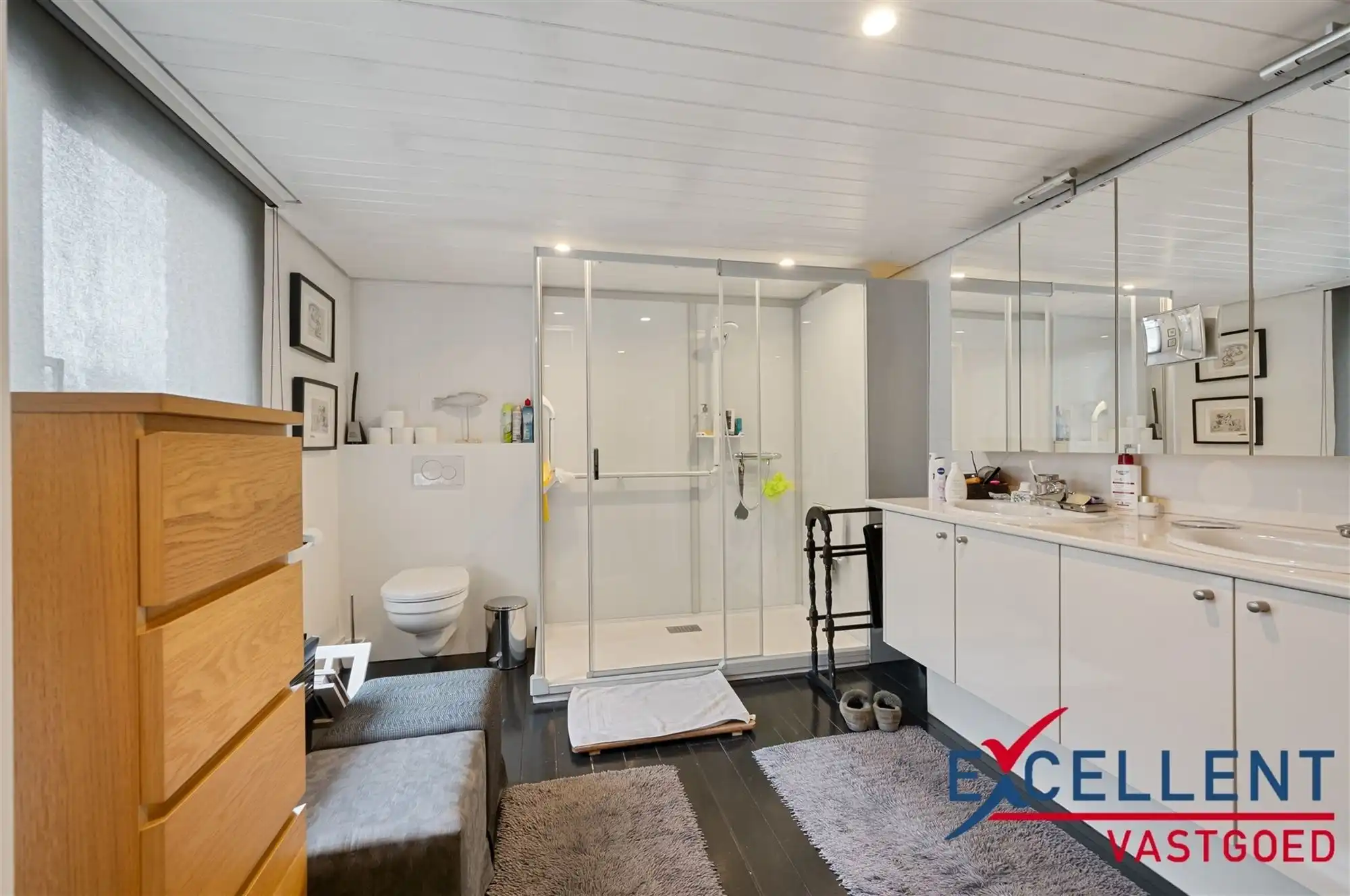 Uniek handelspand met ruime woonst foto 14