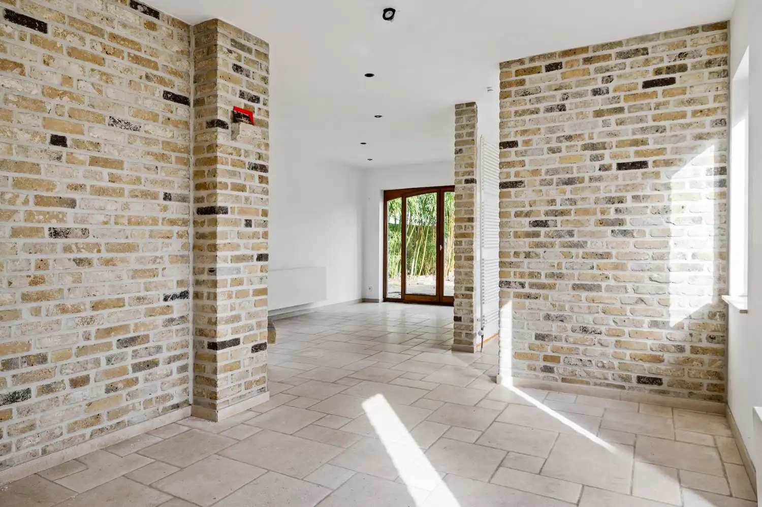 Gelijkvloerse woning met 2 slpkrs en zwembad te Bonheiden foto 8