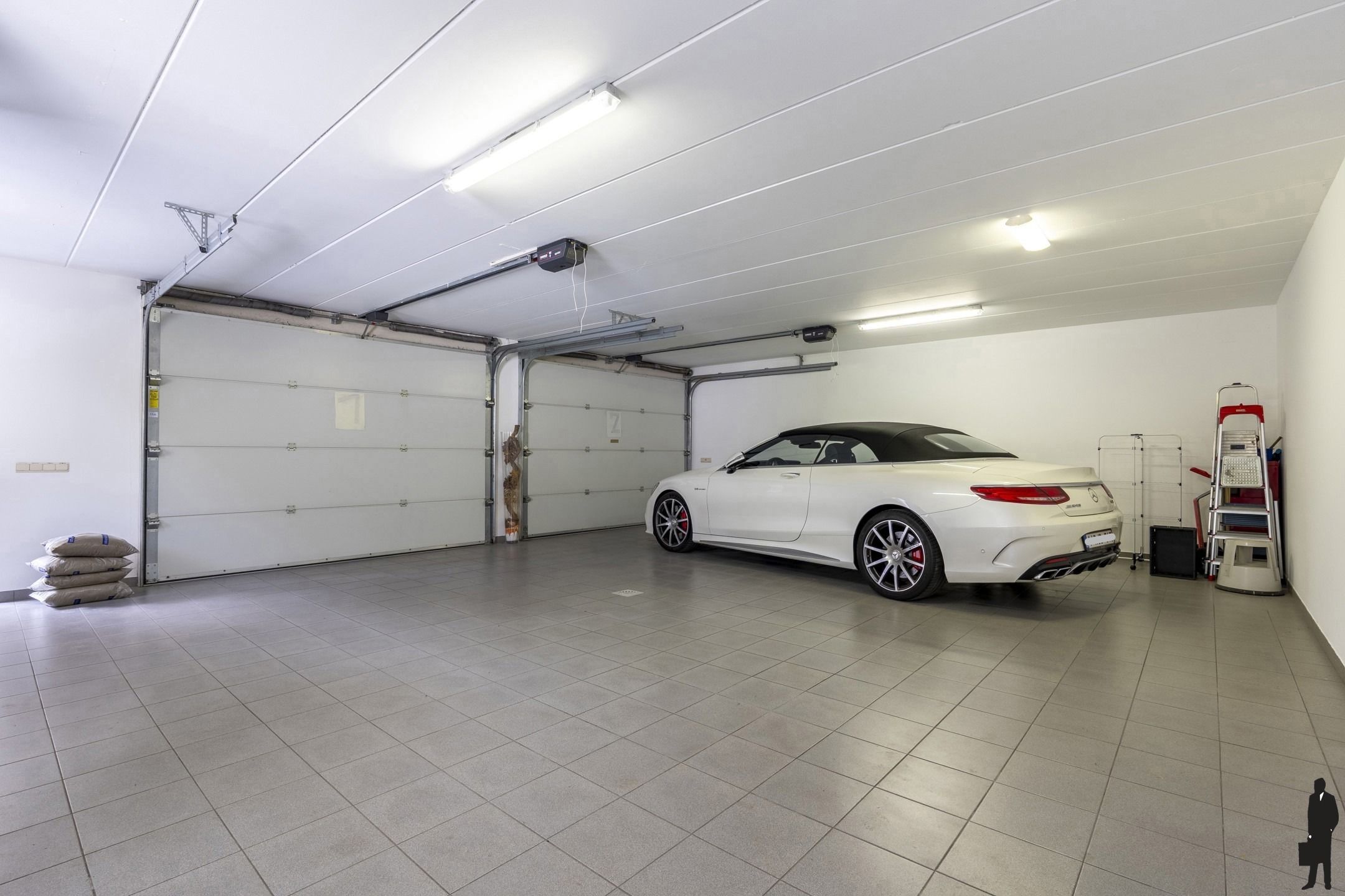 Exclusieve, uitzonderlijk statige villa-Arendsnest in groen foto 26