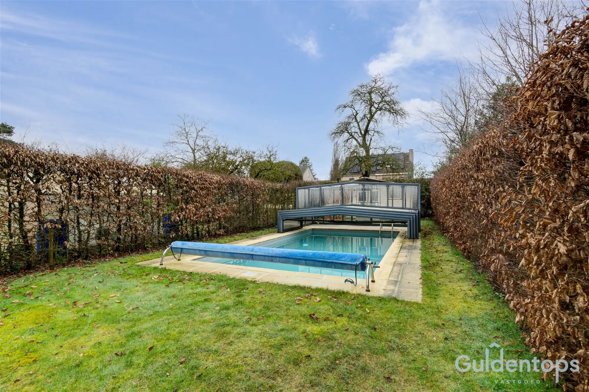 Zeer ruime instapklare half open woning foto 21