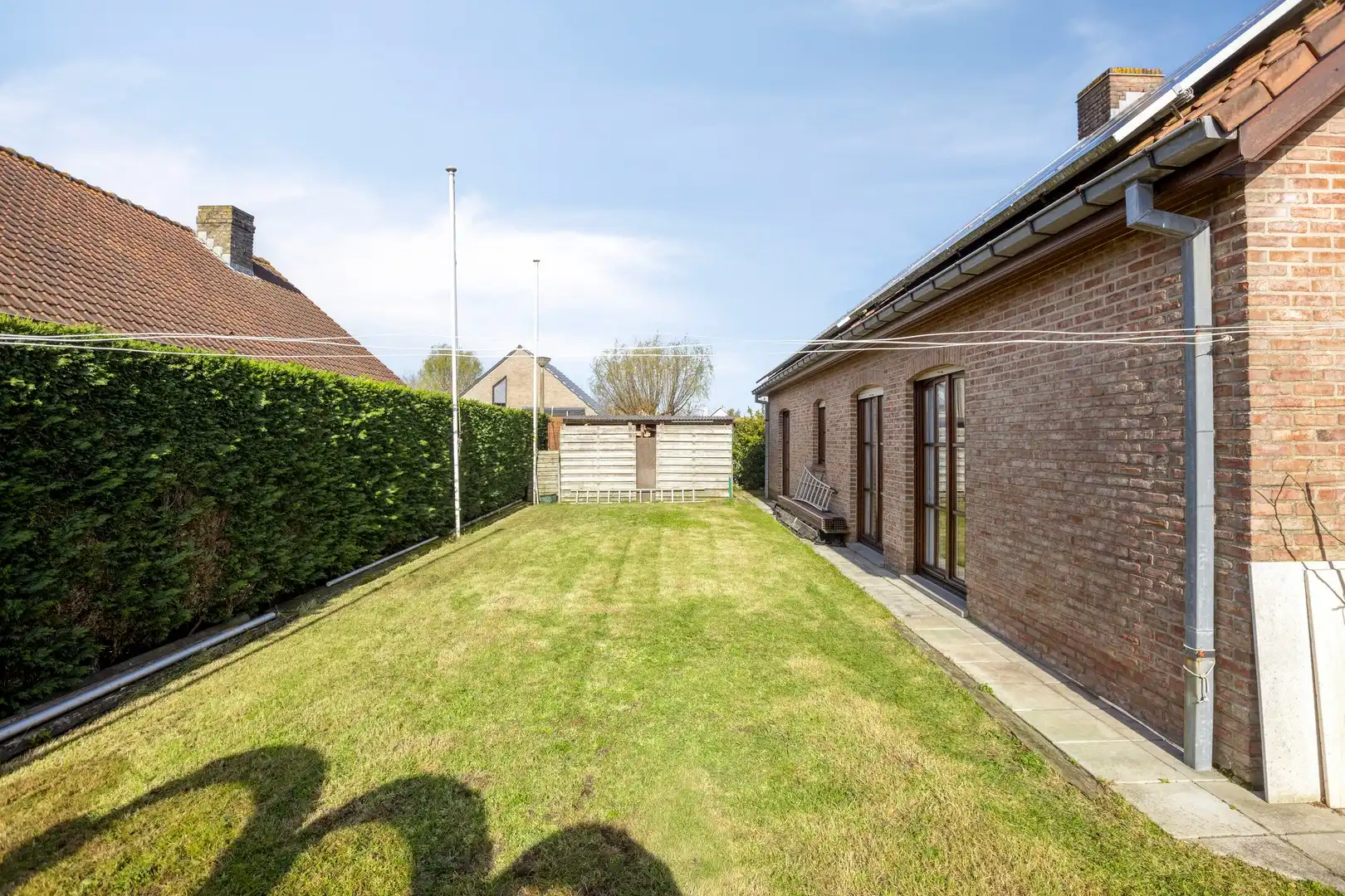 Alleenstaande woning in een doodlopende straat in een residentiële wijk! foto 34