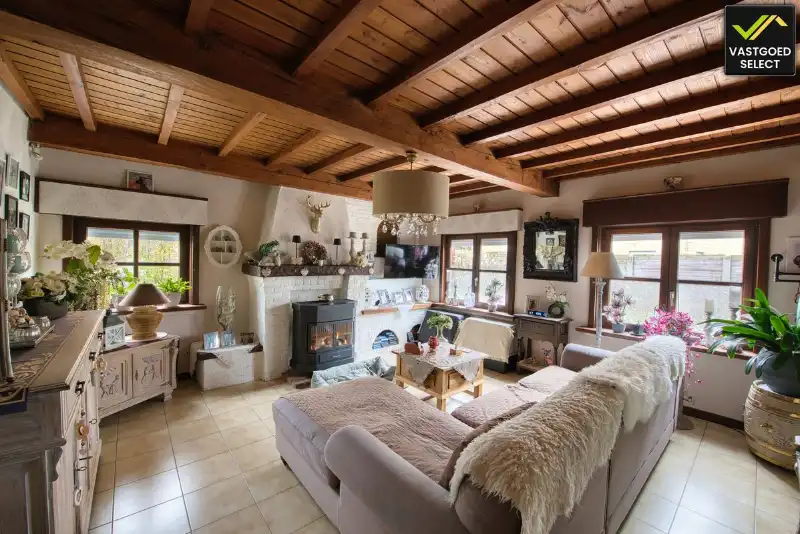 Woning met grote weide op perceel van 5.175 m2 met 3 slaapkamers in Maldegem foto 4