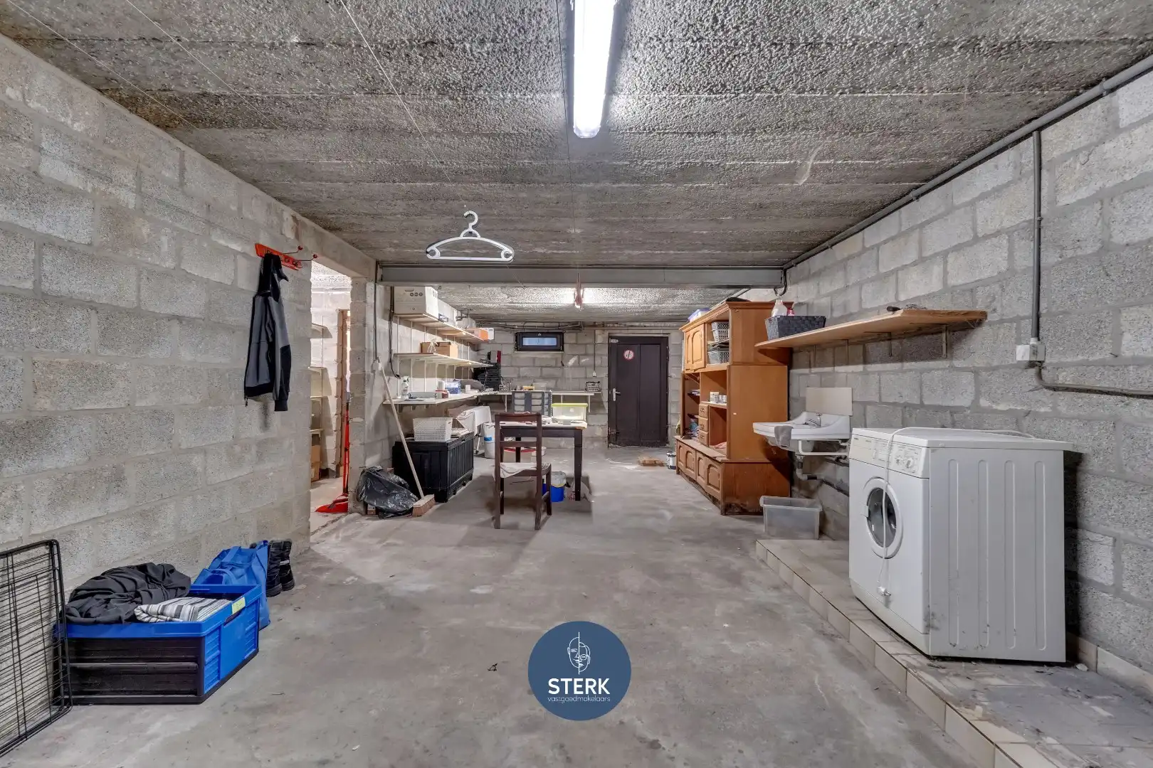 OP TE KNAPPEN GEZINSWONING (206 M²) MET VEEL POTENTIEEL TE LANAKEN !  foto 16