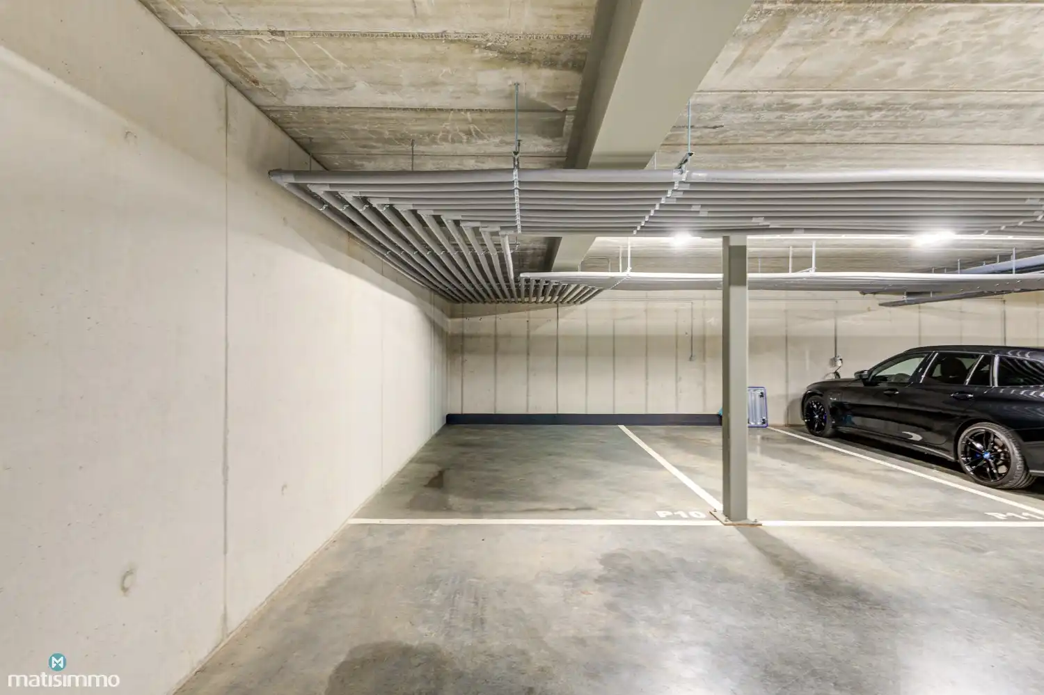 RECENT INSTAPKLAAR GELIJKVLOERS APPARTEMENT MET AIRCO, ZONNEPANELEN EN PARKEERPLAATS NABIJ HET CENTRUM VAN BILZEN foto 17