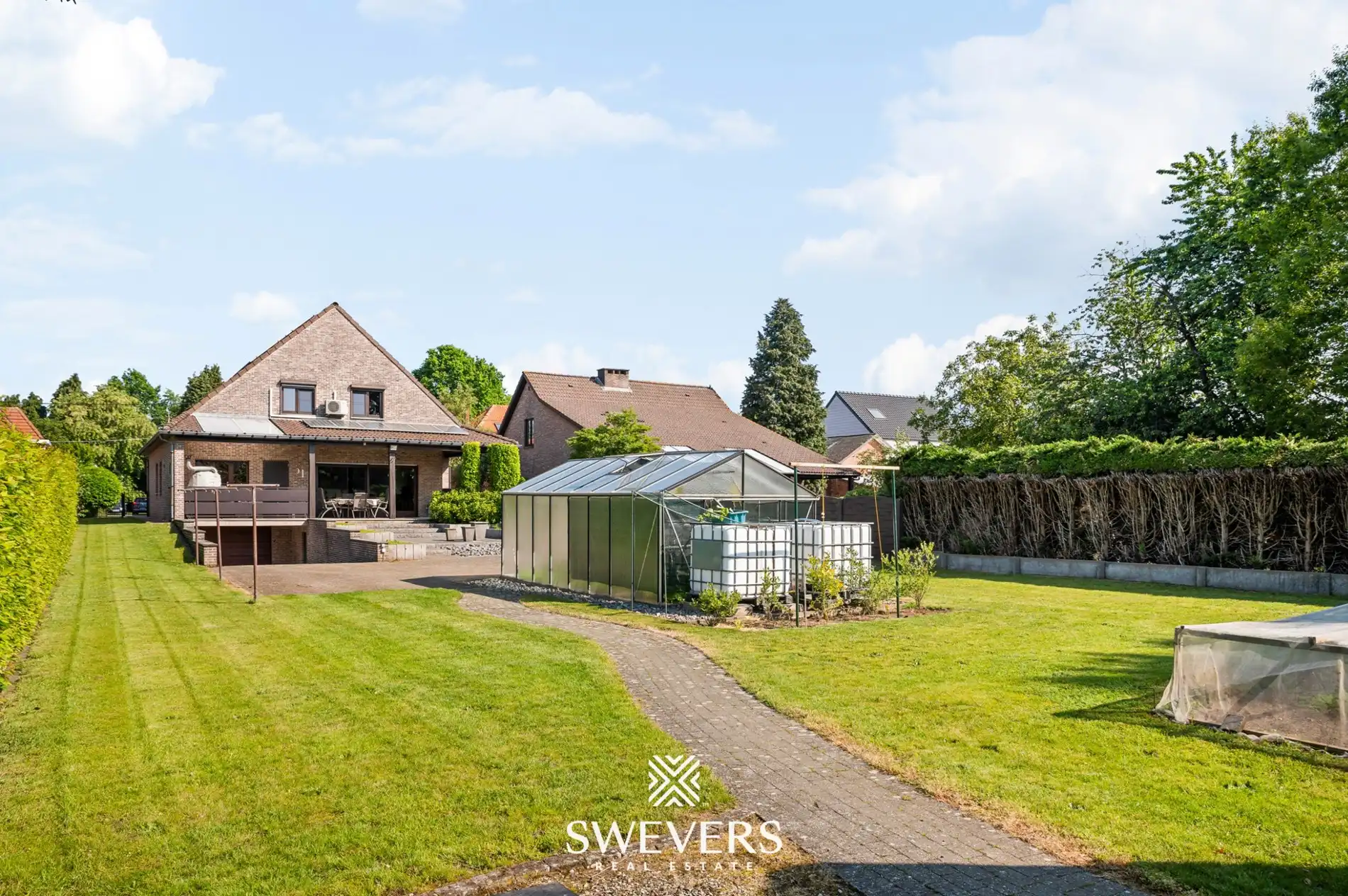 Open bebouwing met 4 slaapkamers en inpandige garages te Beverlo foto 33