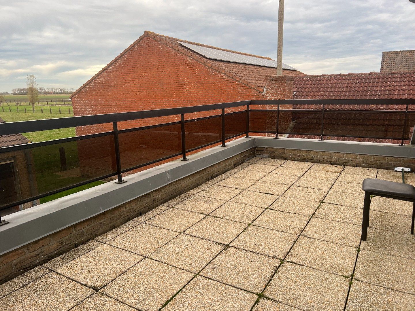 Geriefelijk en gezellig 2-slaapkamerappartement in het knusse Zuienkerke! foto 16