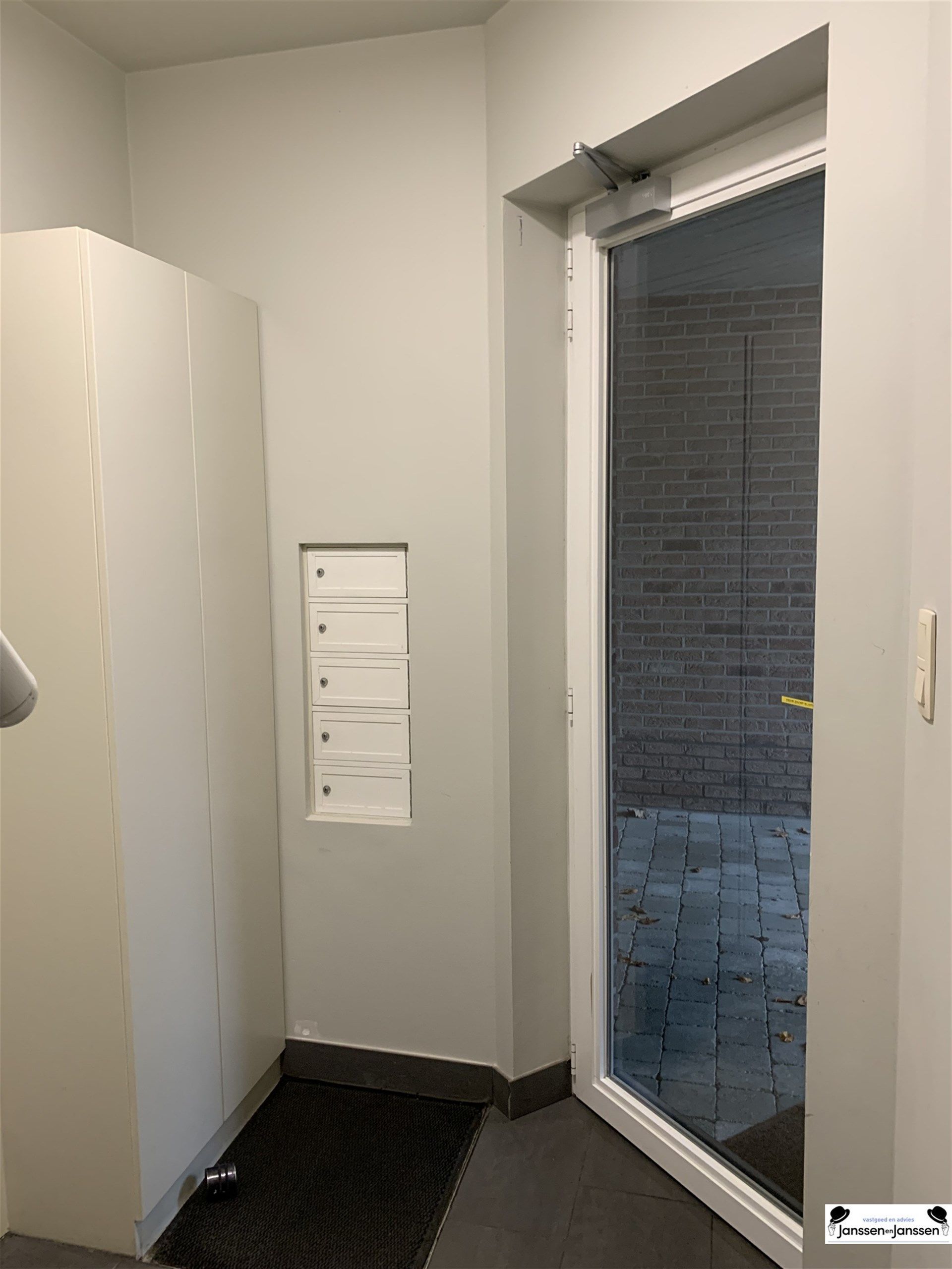 dakappartement met zonnig en ruim terras!  foto 18