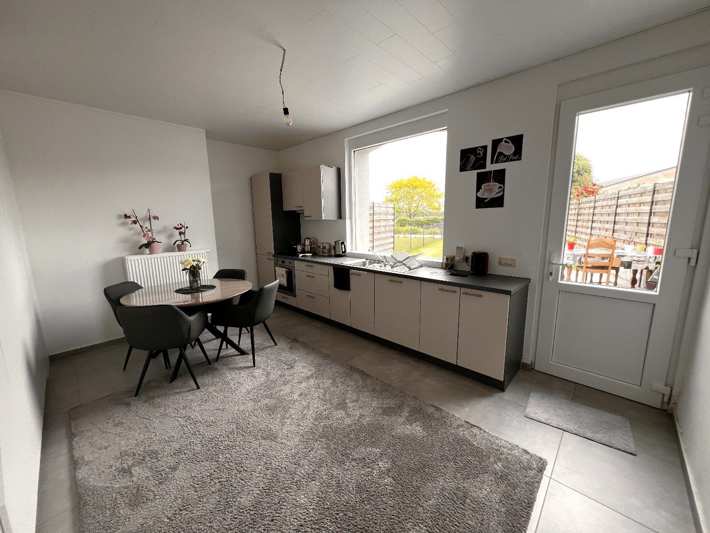 WONING MET 2 SLAAPKAMERS, TERRAS EN TUIN IN VOORMEZELE foto 6