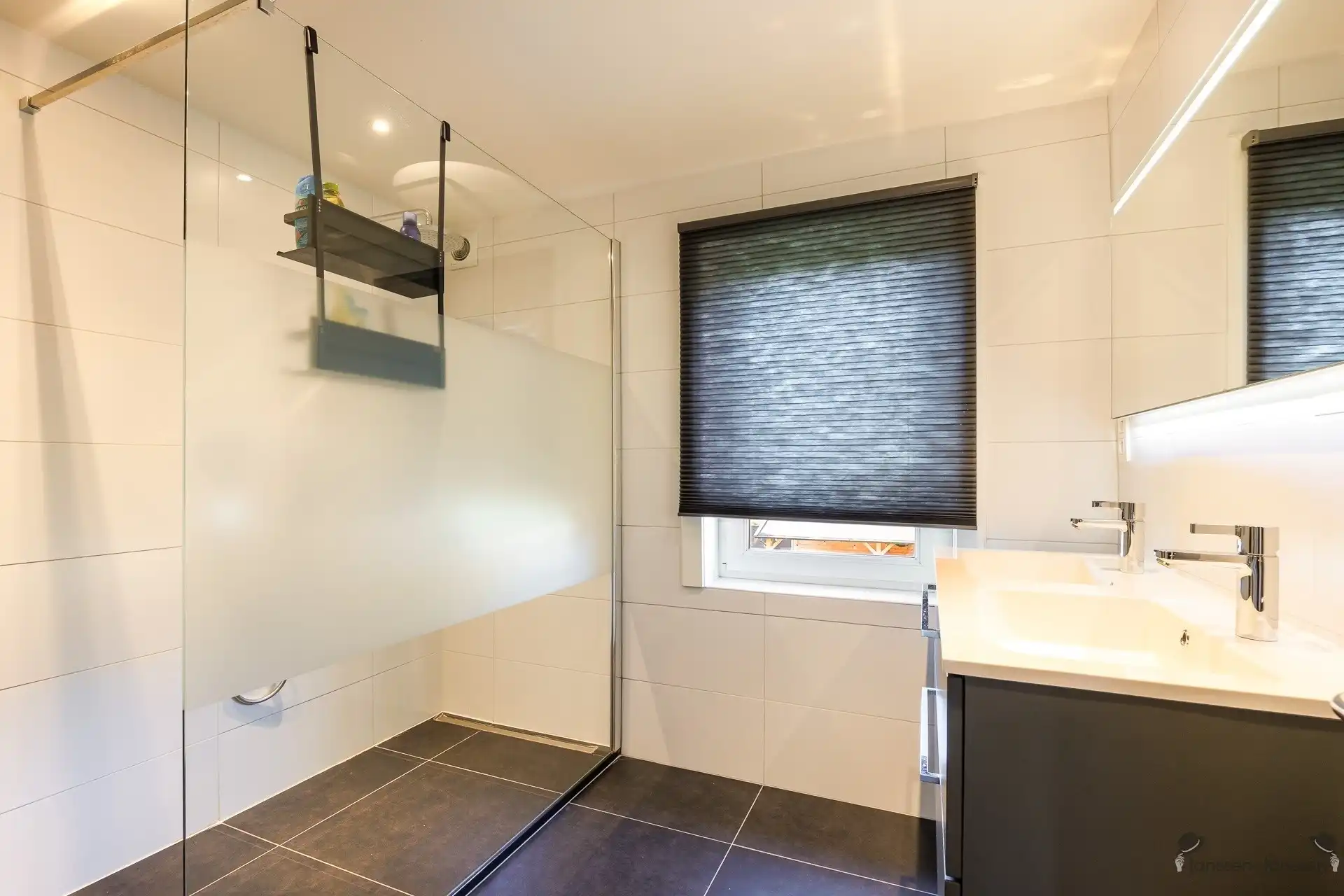 halfopen bebouwing met 3 slpkmrs & tuin foto 11