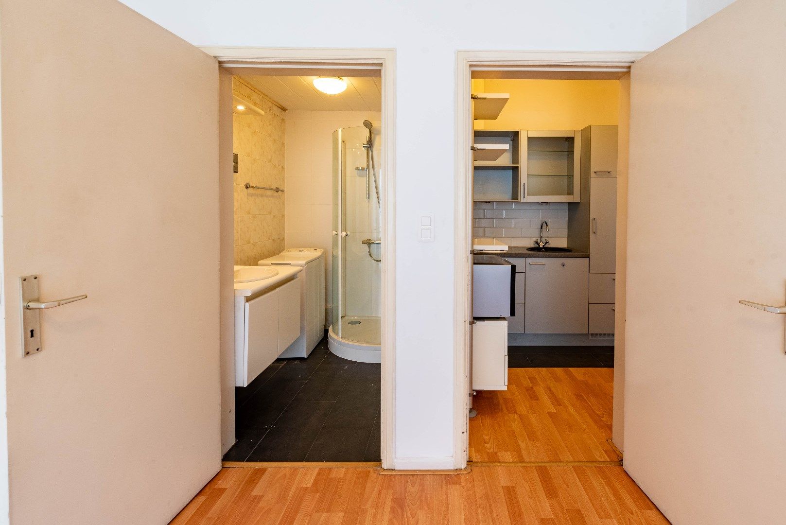 Goed gelegen één slaapkamer appartement foto 10