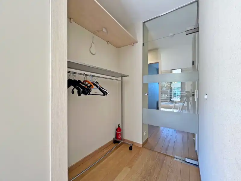 RUSTIG APPARTEMENT MET GROOT ZONNIG TERRAS foto 19