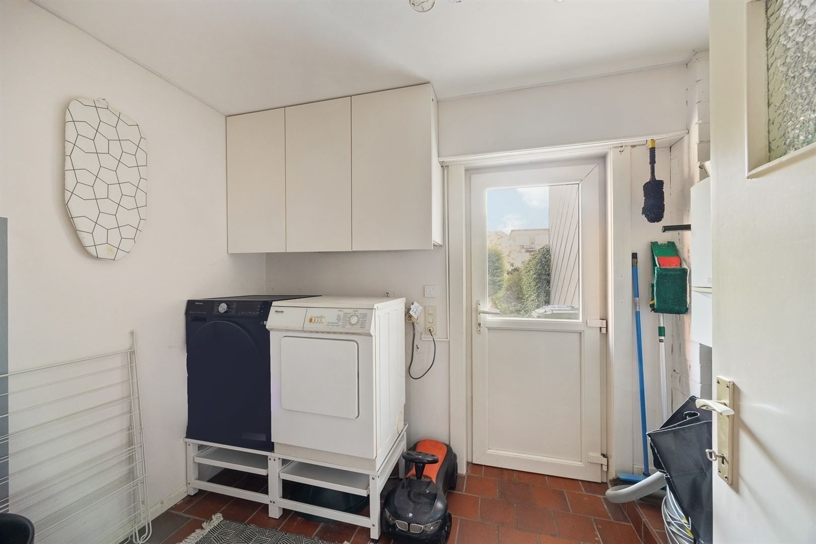 Instapklare woning gelegen nabij centrum Brasschaat  foto 13