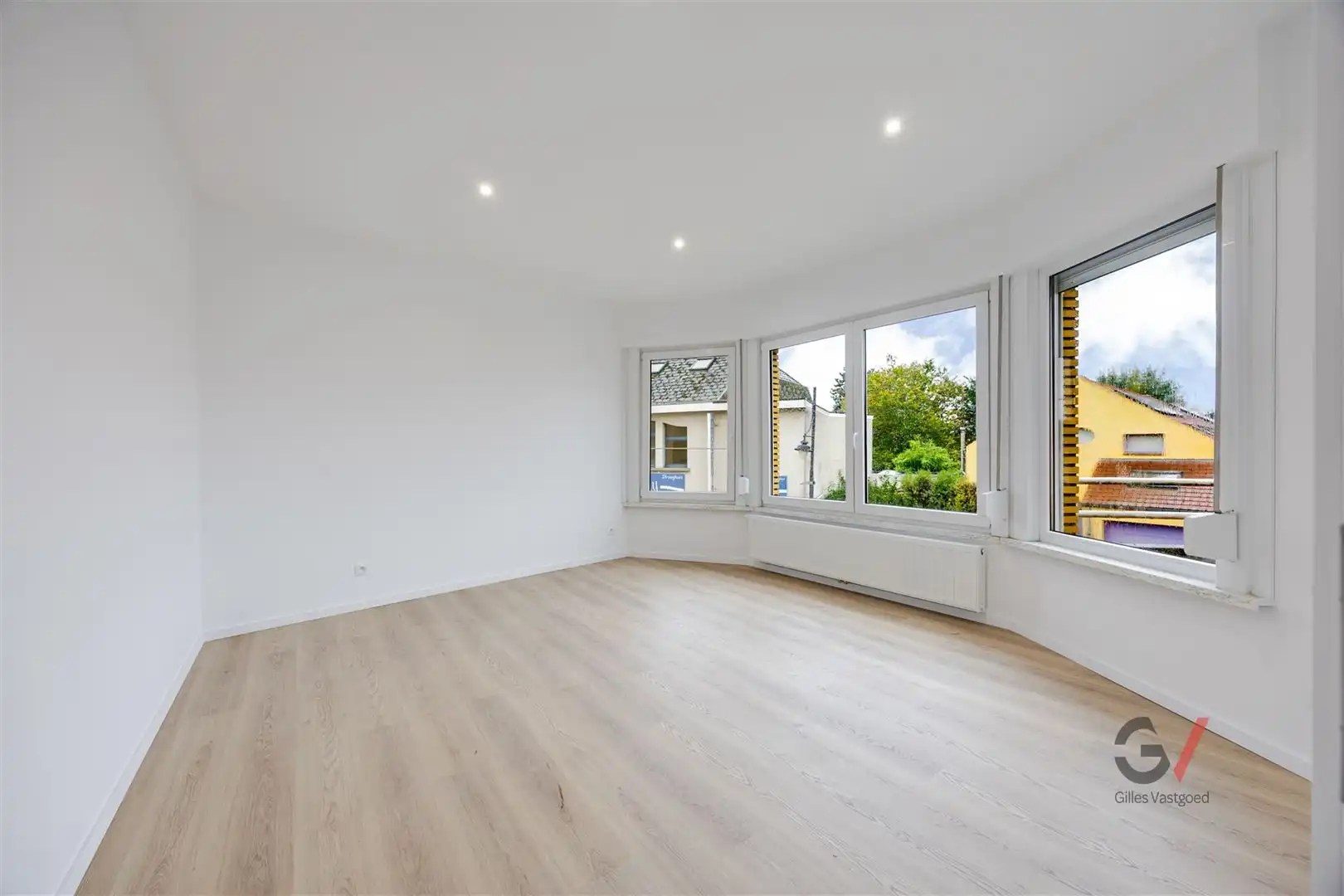 Gerenoveerde woning foto 11