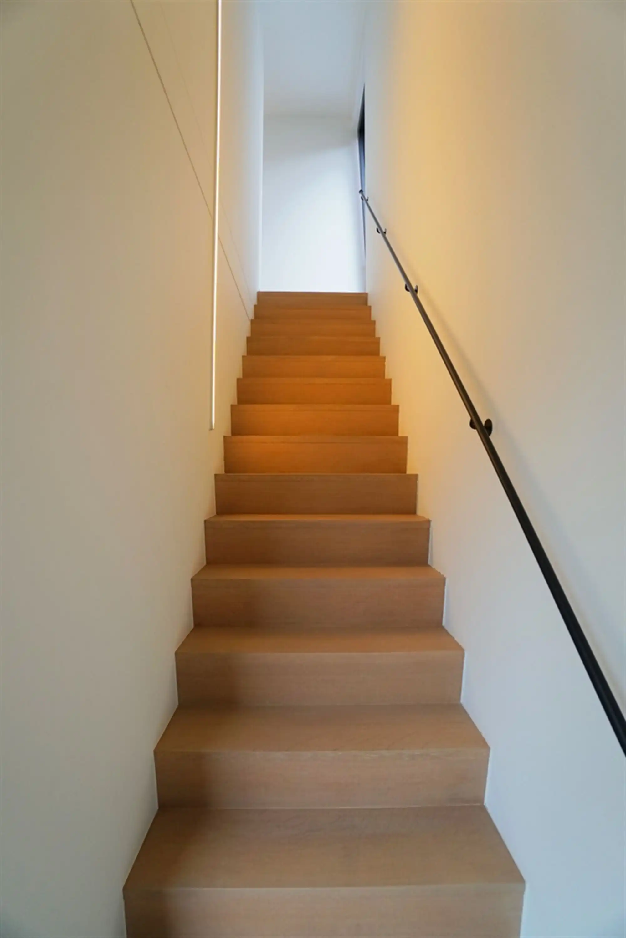 Luxueus 2-slpk duplex appartement in centrum Evergem met fantastisch ruim en zonnig terras foto 9