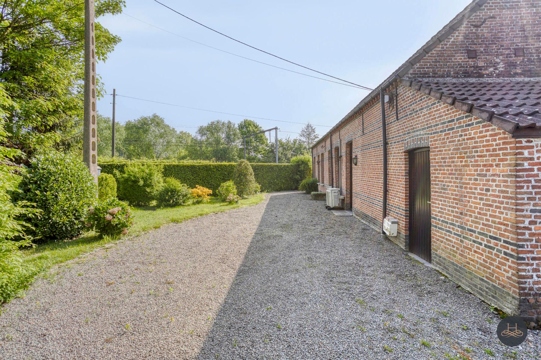 Alleenstaande woning in prachtige groene omgeving foto 19