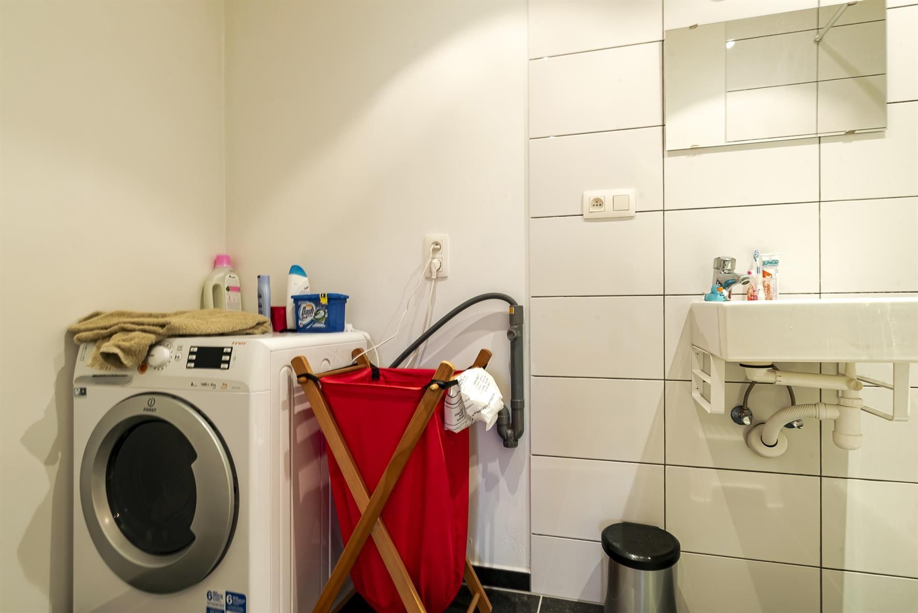 Supertof duplex appartement op centrale ligging te Wilrijk. foto 8