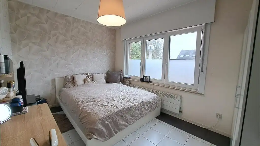 Ruime woning met garage te koop in Assebroek Brugge foto 12