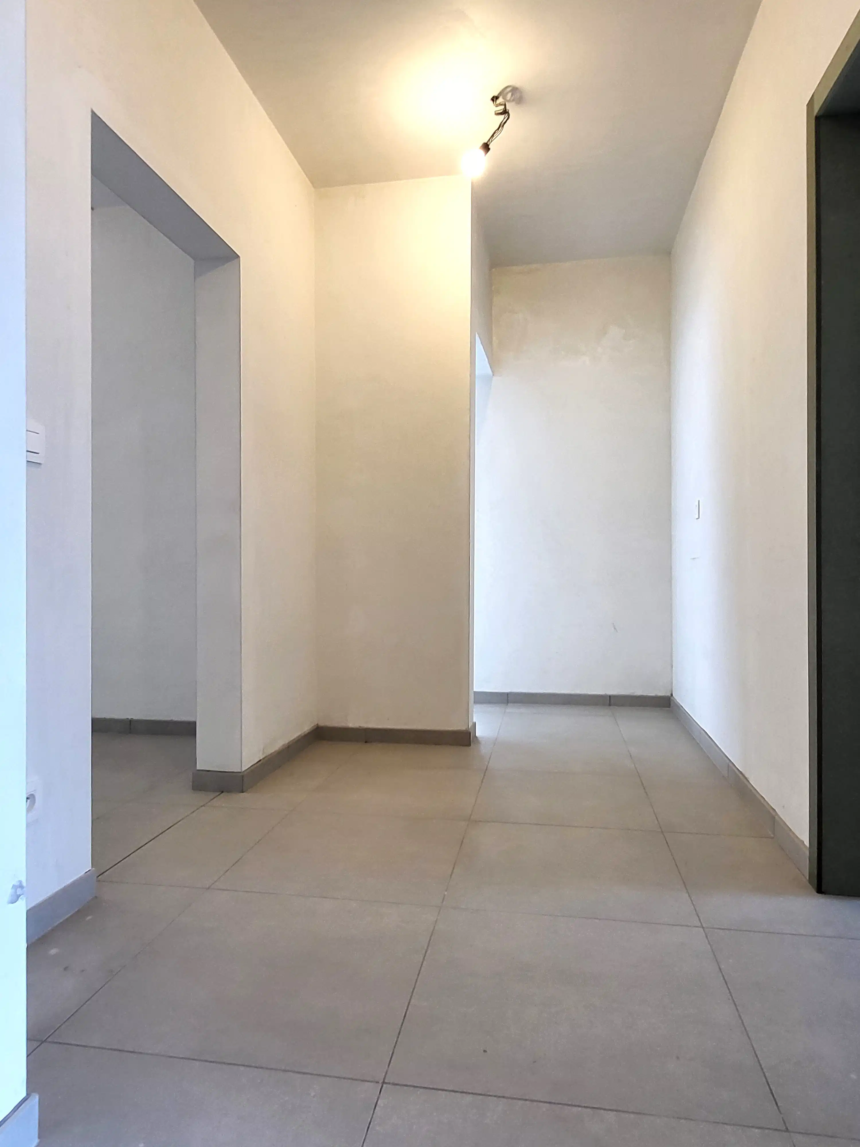 Volledig gerenoveerde, energiezuinige bungalow op 556m² met prachtig aangelegde tuin. Topper! foto 19