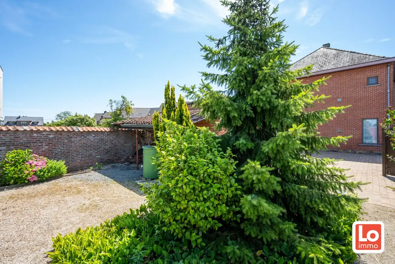 Verder te renoveren halfopen woning en afzonderlijke dubbele garage en stadstuin op een gemakkelijk bereikbare locatie in Hamme! foto 21