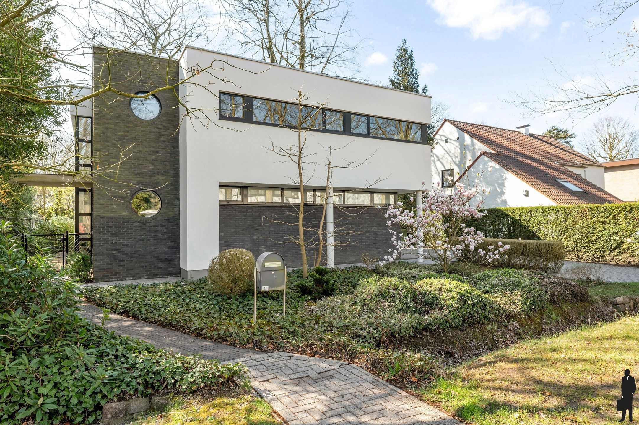 Instapklare architecturale villa op ca. 932m² grond foto 19