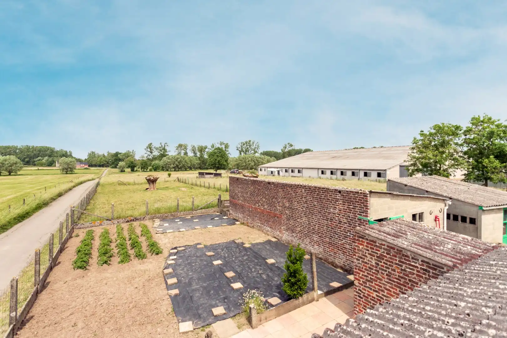 Authentieke hoeve in het landelijke Oetingen foto 17