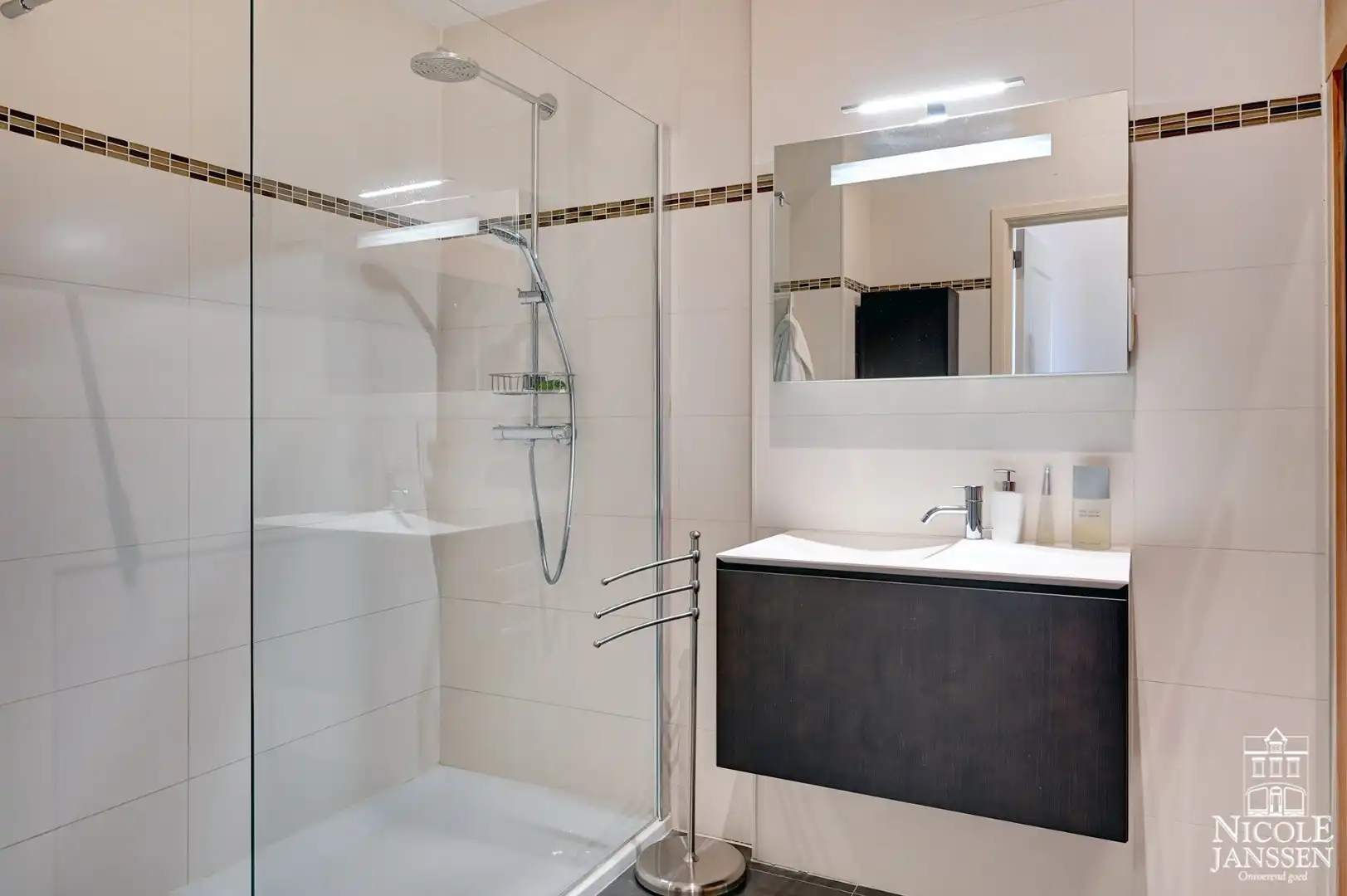 Exclusief duplex-appartement van 130m² met terrassen en autostandplaats foto 12