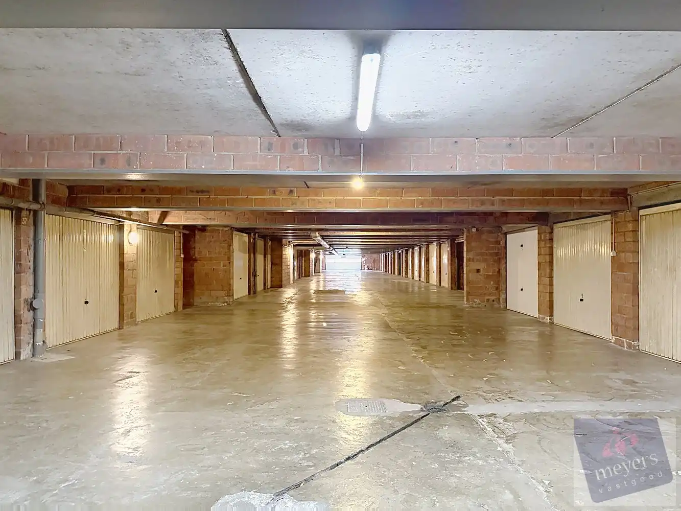 Ondergrondse garagebox te koop op centrale ligging in Hasselt foto 5