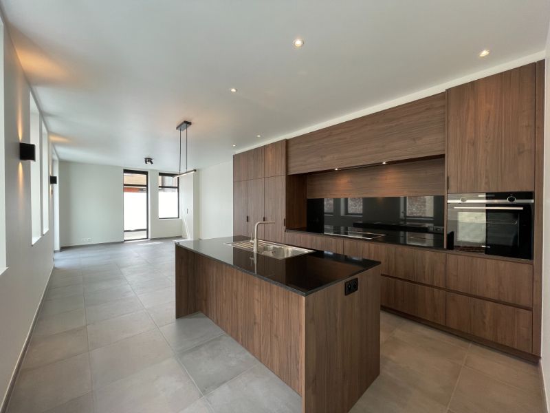 Stijlvolle woning tussen Sint-Pietersstation en het Miljoenenkwartier foto 3
