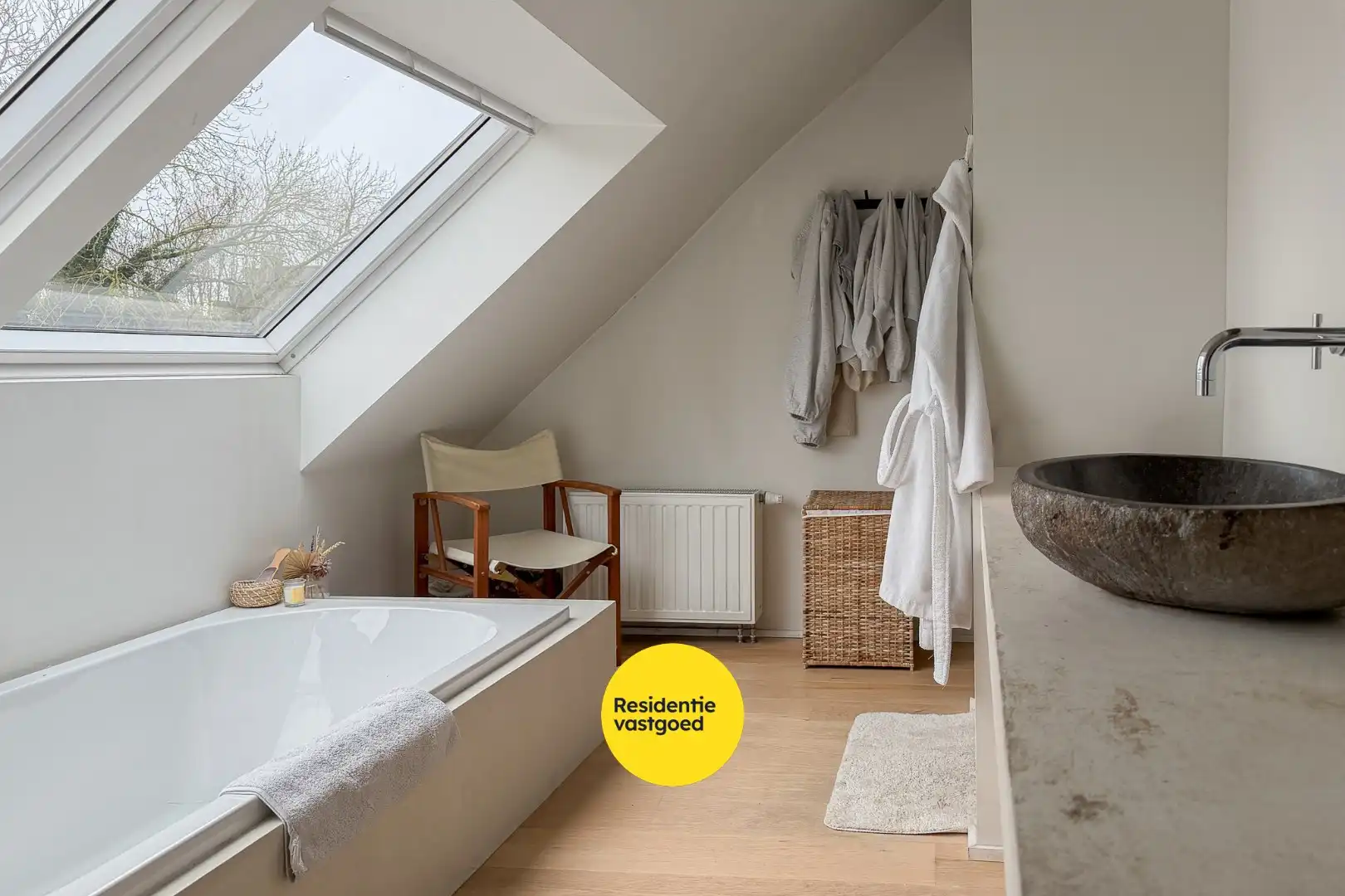 Unieke stadswoning in het hart van Brugge! foto 16