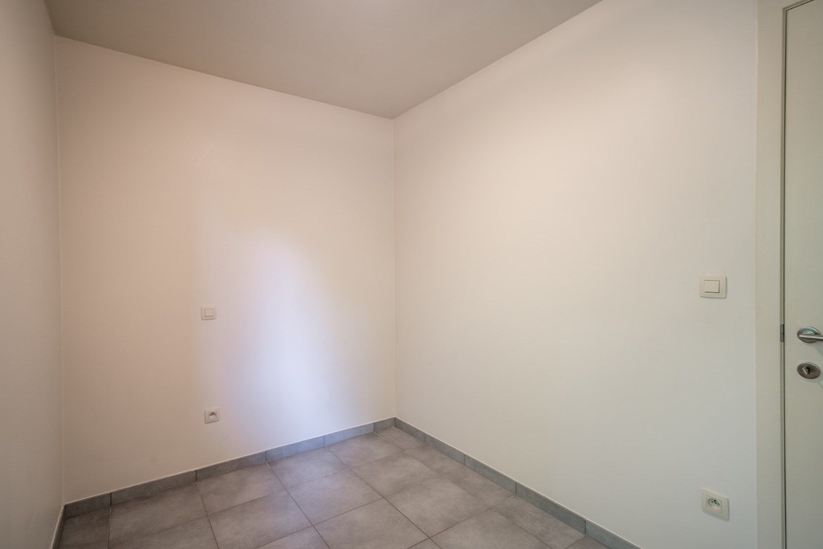 Comfortabel, recent appartement met 2 slaapkamers, garage en kelderberging op wandelafstand van markt Bilzen + park Haffmans foto 18
