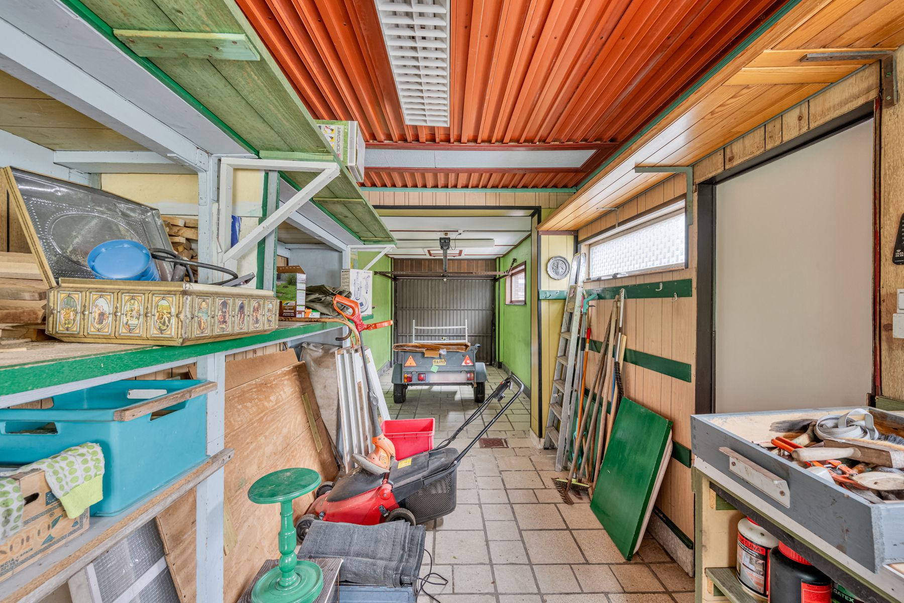 Te renoveren halfopen bebouwing met tuin en garage foto 21