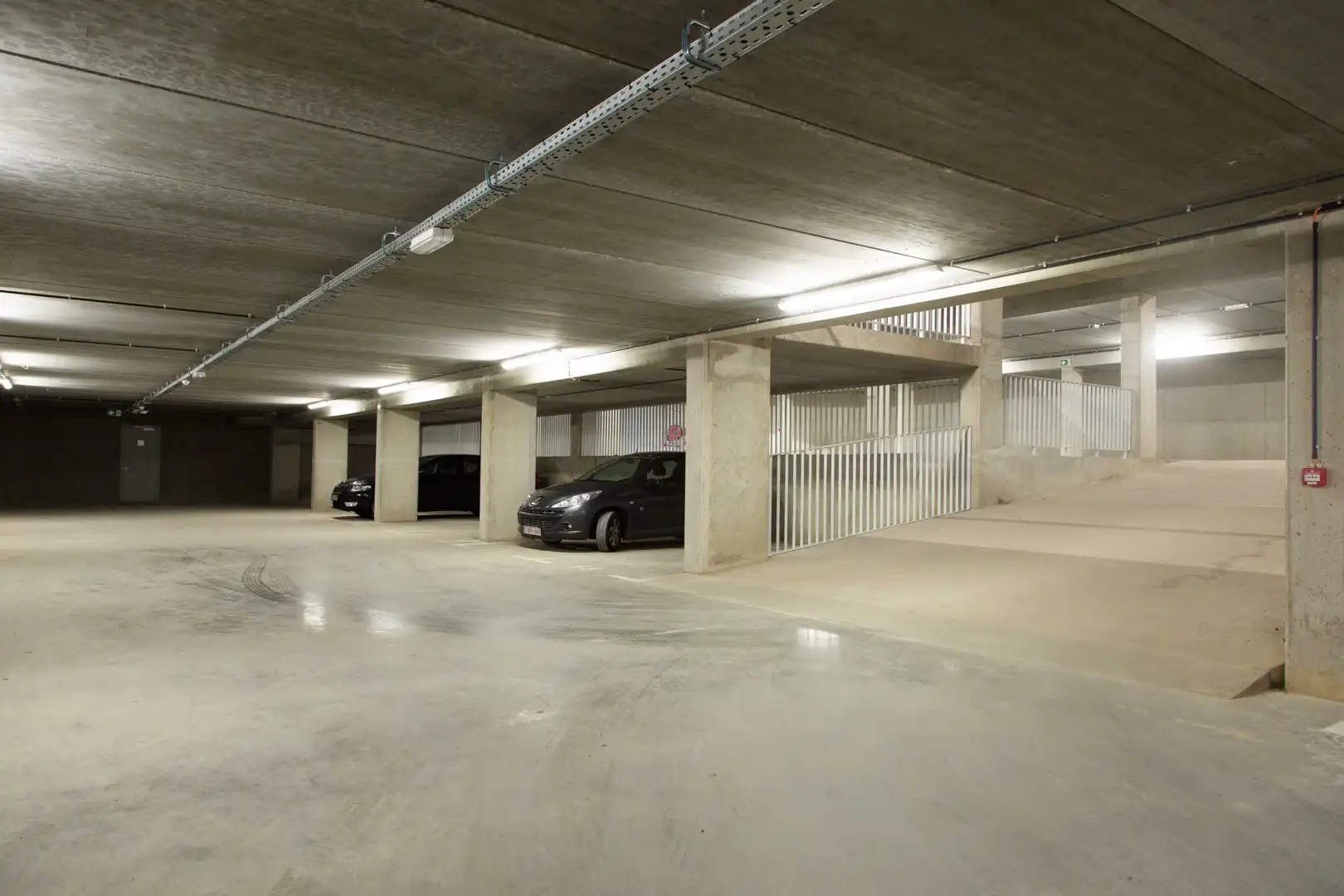 ONDERGRONDSE PARKEERPLAATS te BRUGGE foto 7