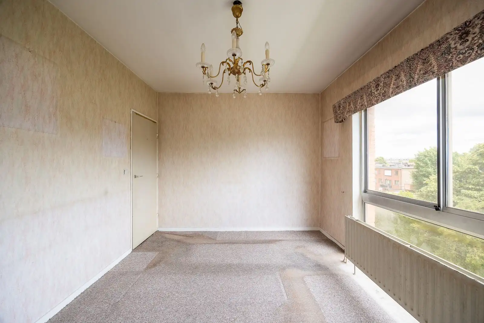 Ruim 3-slaapkamerappartement met renovatiepotentieel! foto 10