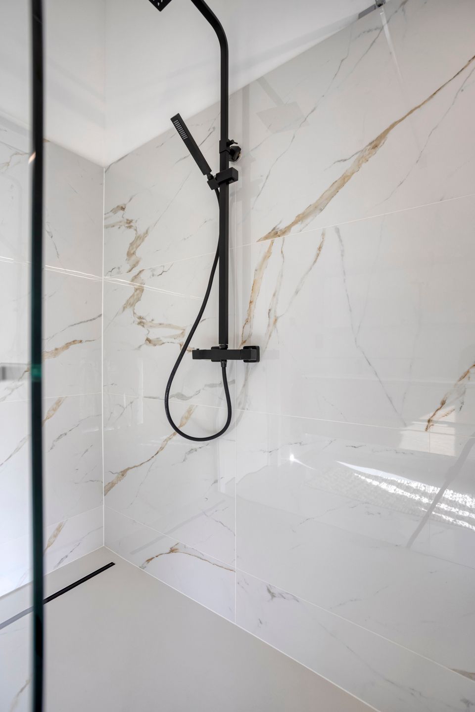 Moderne, energiezuinige woning met luxe afwerking foto 18