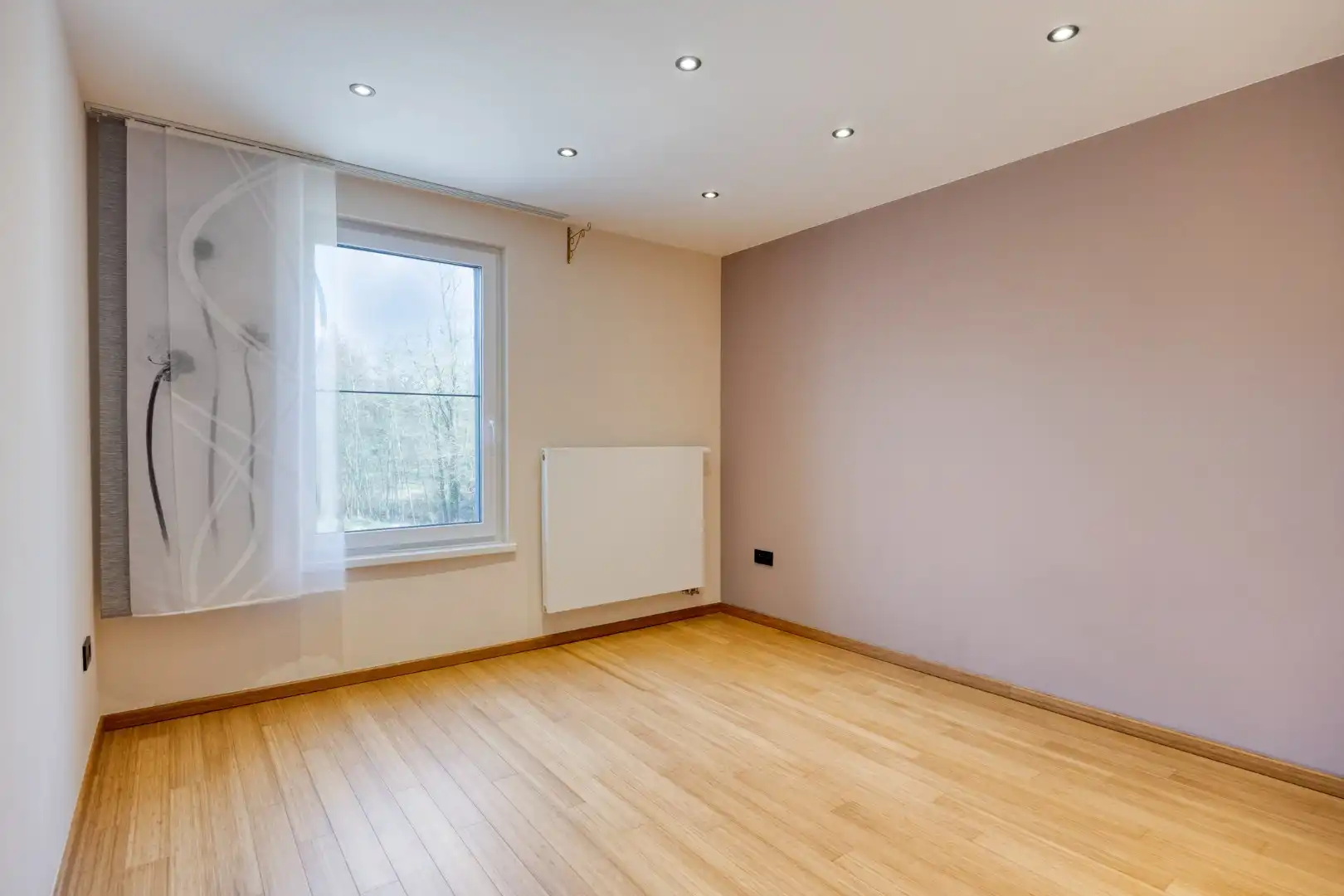Energiezuinige en instapklare woning met grote tuin, superrustig gelegen aan natuurgebied. foto 16
