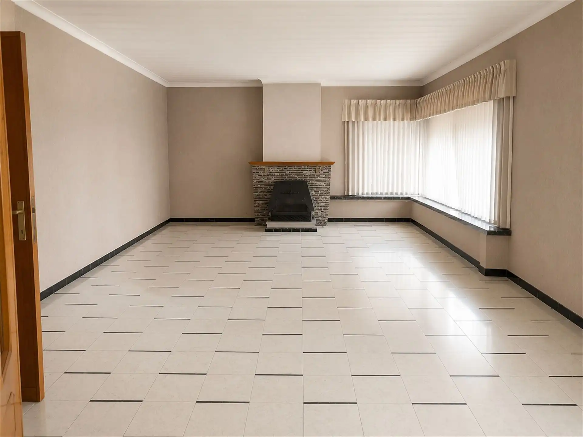 Te renoveren villa op een perceel van 2.059 m²! foto 5