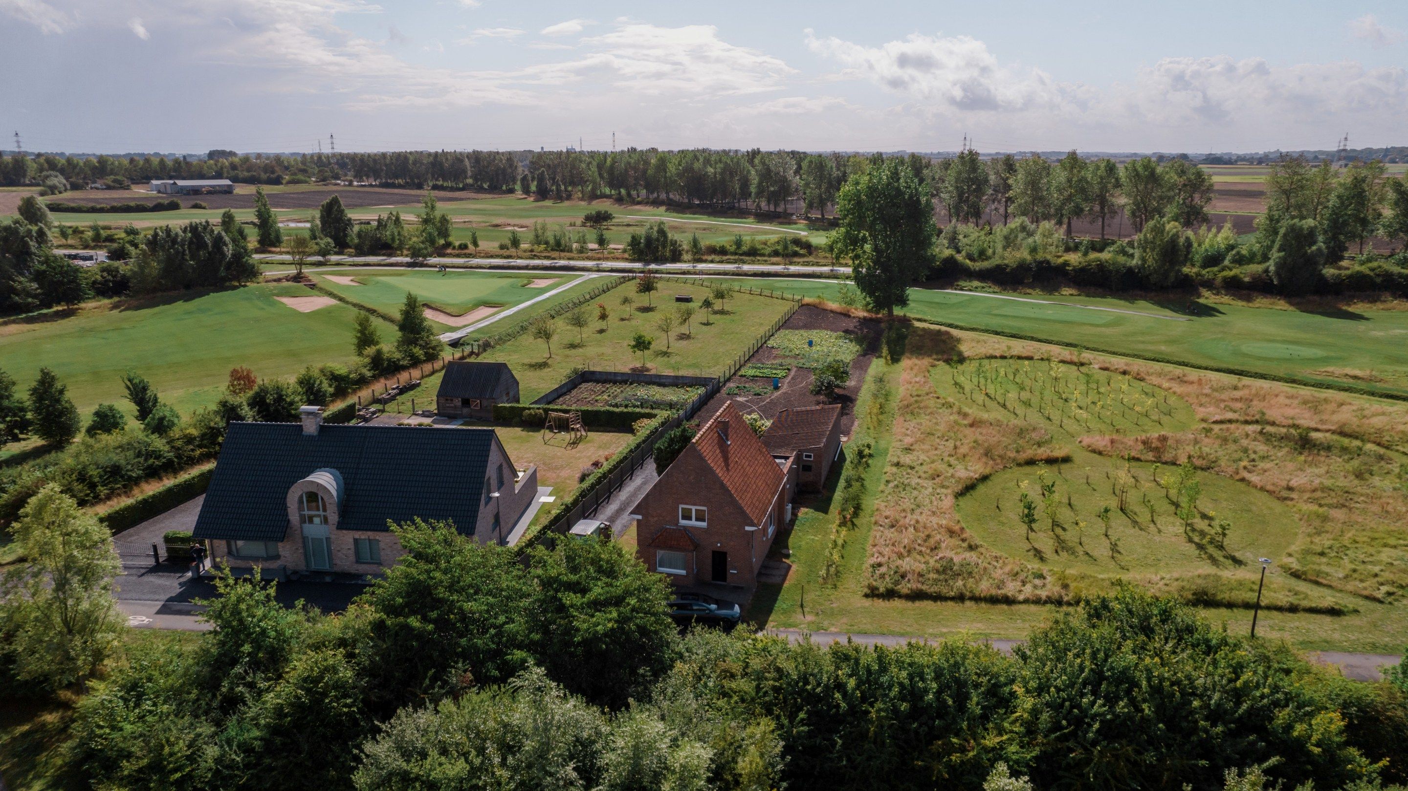 Exclusief pand te koop tussen de golfterreinen van Oostduinkerke! foto 8
