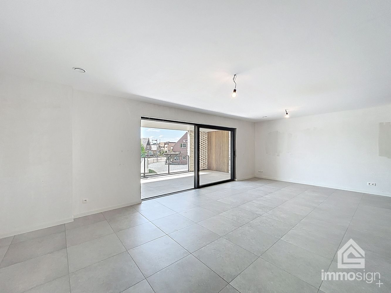 Instapklaar nieuwbouwappartement met 2 slaapkamers, terras en autostaanplaats te Kinrooi foto 6