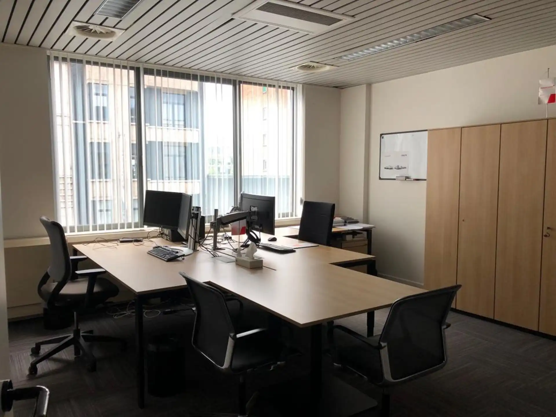 Kantoor te huur foto 3