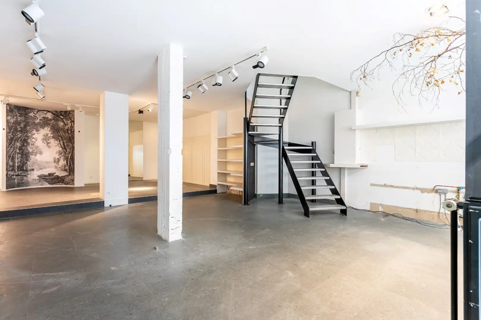 Handelshuis én appartement centrum Halle foto 4