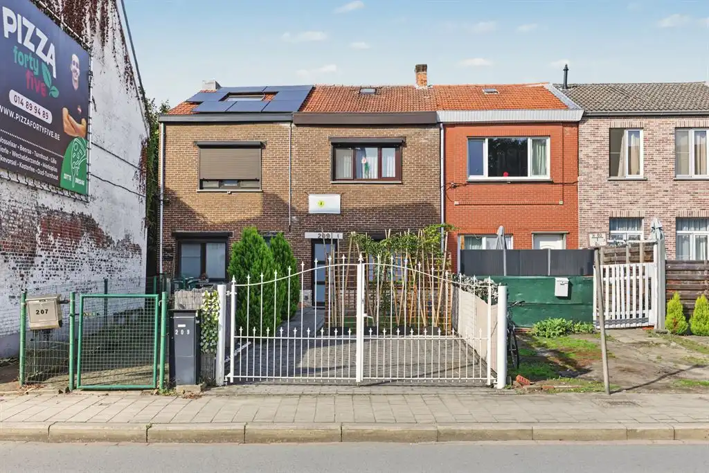 Huis te koop Steenweg op Oosthoven 209 - 2300 TURNHOUT