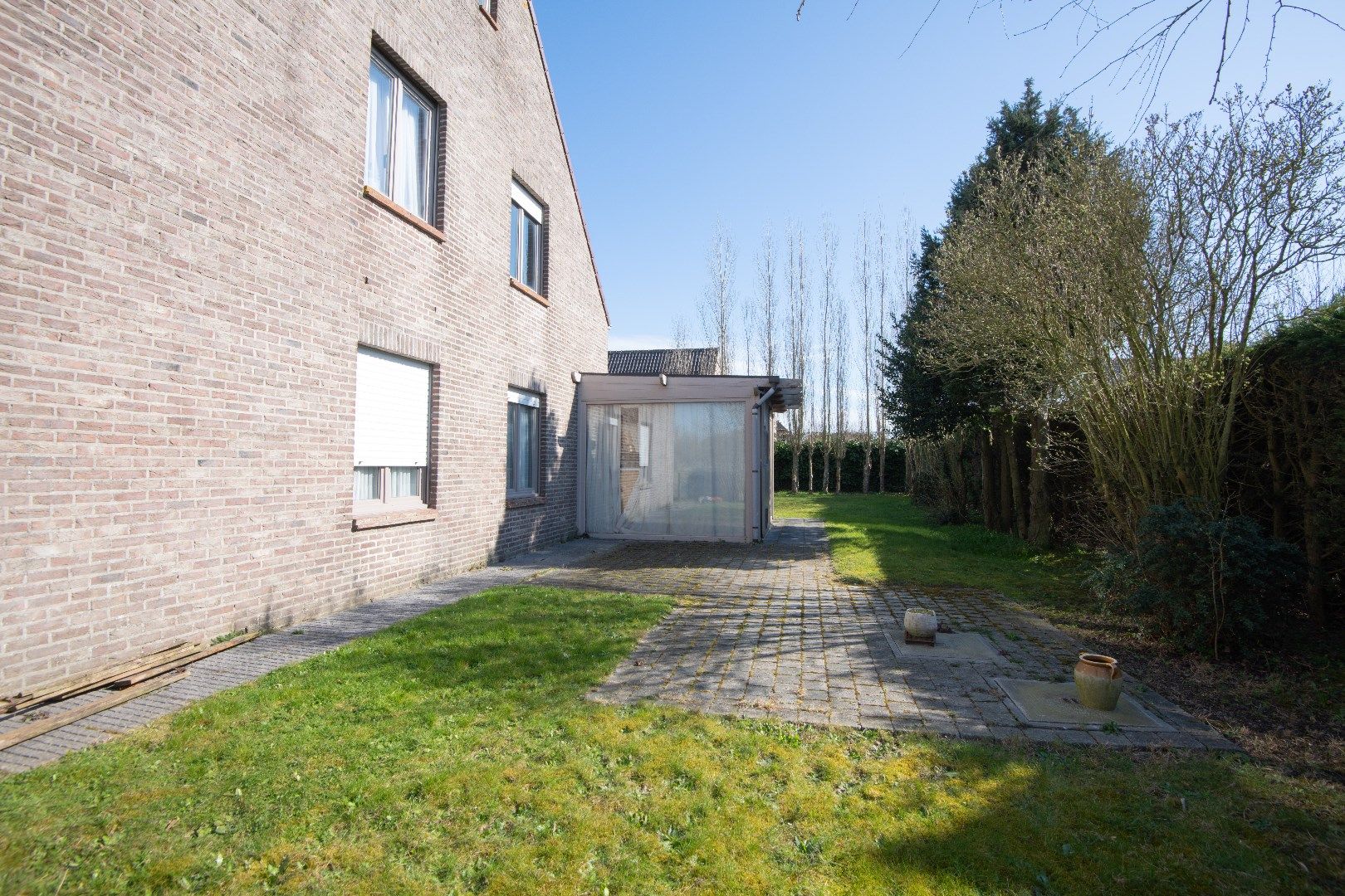 Op te frissen villa rustig gelegen met open zicht op de Polders vlakbij Westkapelle-dorp foto 7