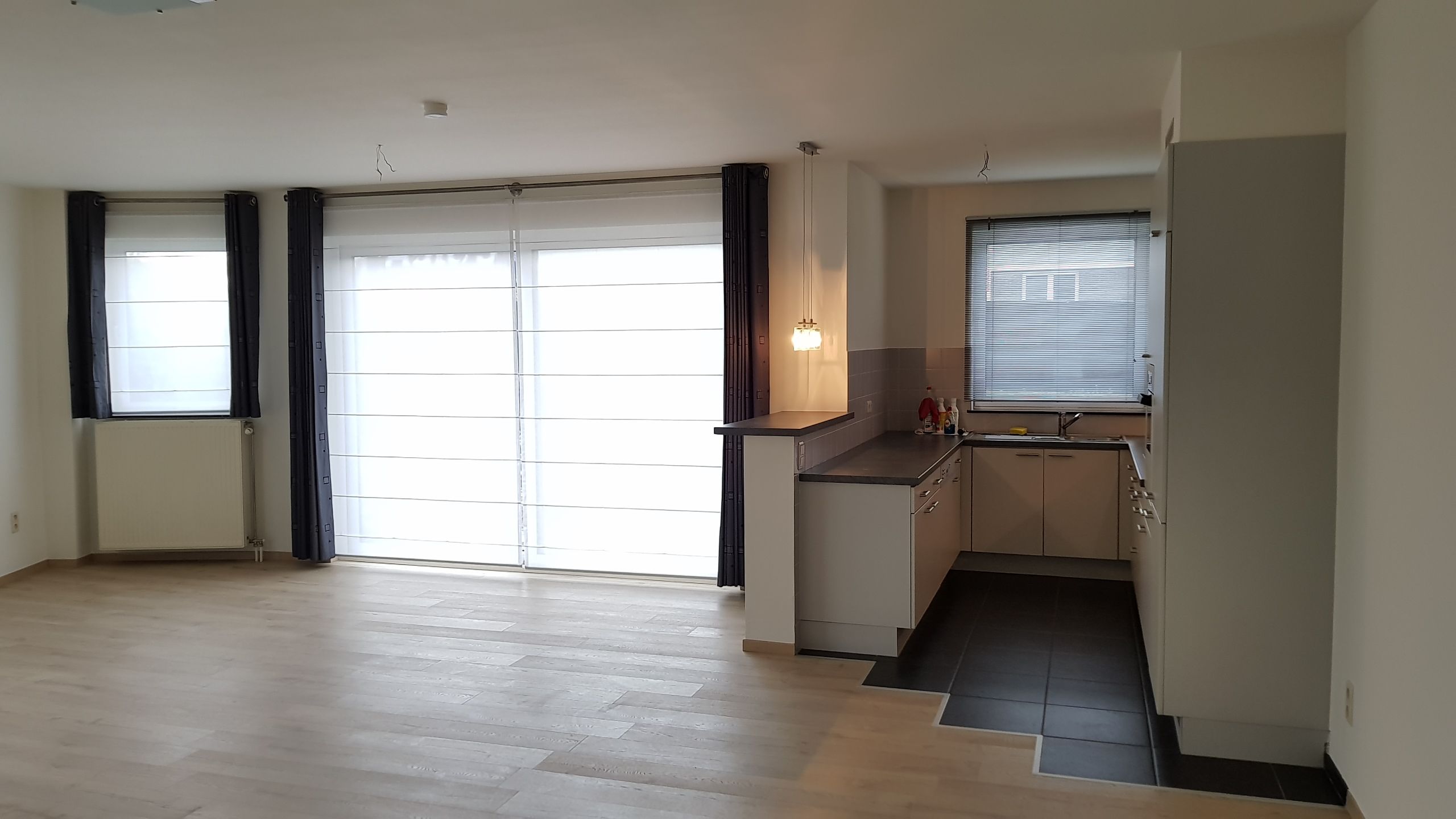 Modern gelijkvloers appartement te huur in Leuven foto 2