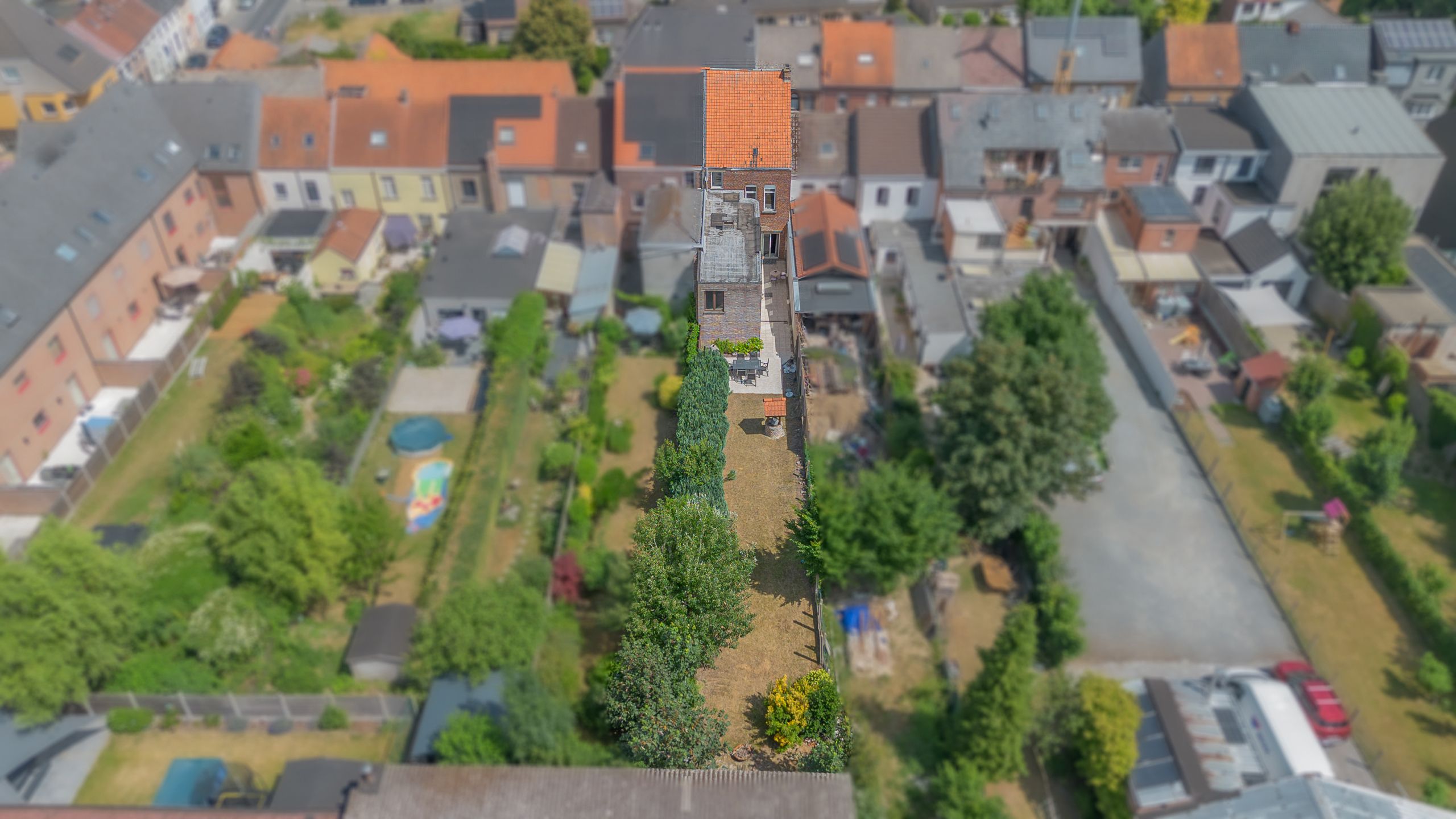 LEDE - Te renoveren woning met 5 kamers en tuin in centrum foto 30