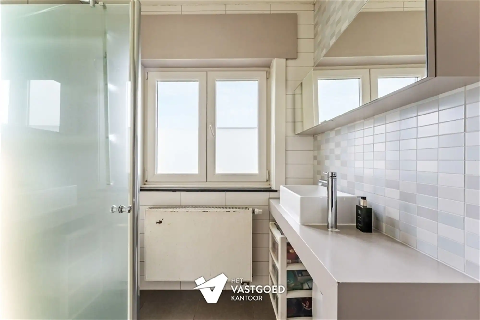 GERENOVEERDE WONING MET 4 SLAAPKAMERS GELEGEN OP EEN RUIM PERCEEL VAN 11A35CA TE SCHERPENHEUVEL foto 21