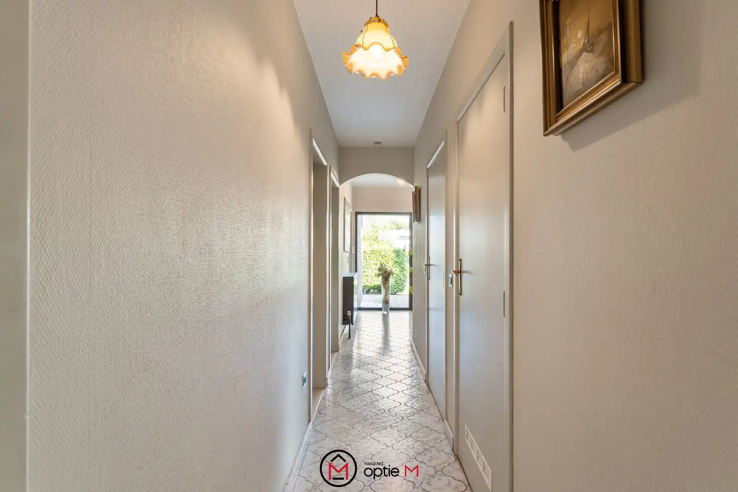 Rustig gelegen gezinswoning met 5 slaapkamers en garage foto 13