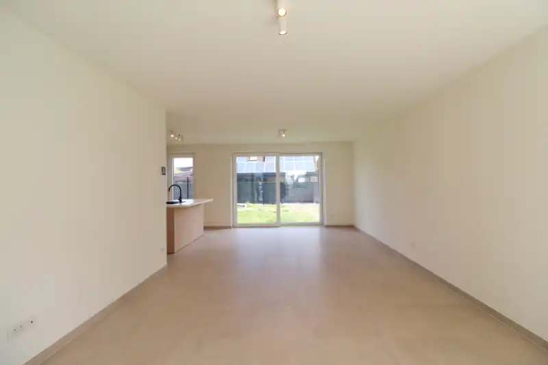 Energiezuinige nieuwbouwwoning te huur in rustige wijk te Sijsele foto 2