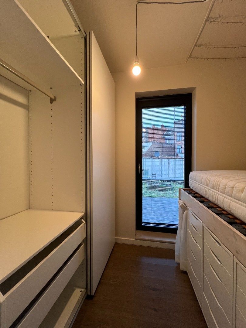 Charmant appartement aan de Leiekaai – Toplocatie in Gent met garagebox foto 9