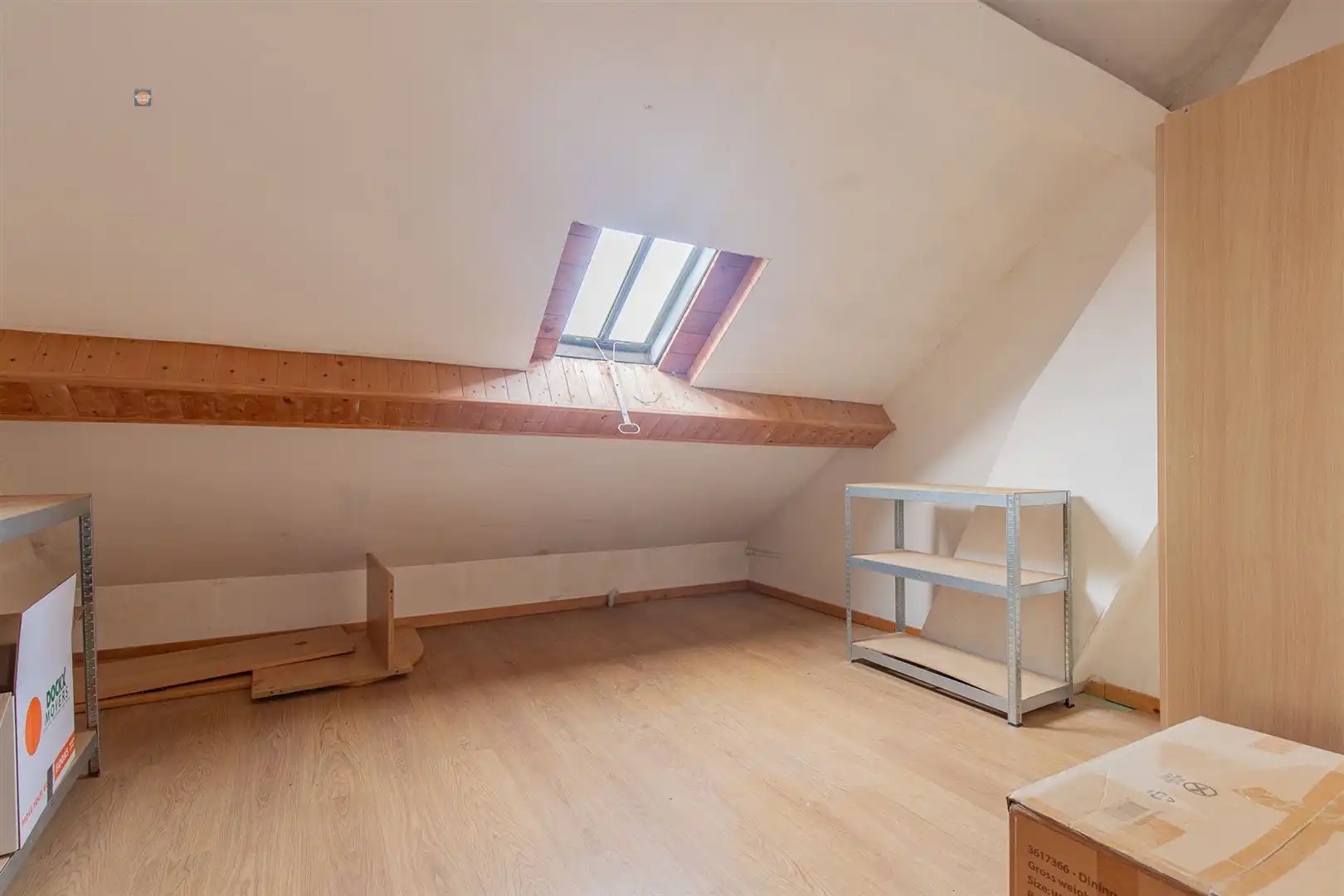 Op te frissen woning met potentieel, 2 slpk, tuin en zolder foto 16